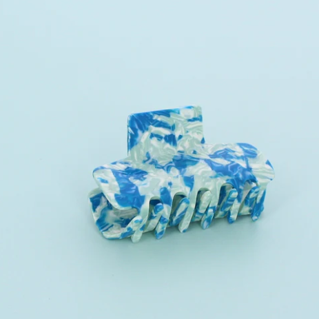 Milky Marble Medium Claw Clip
