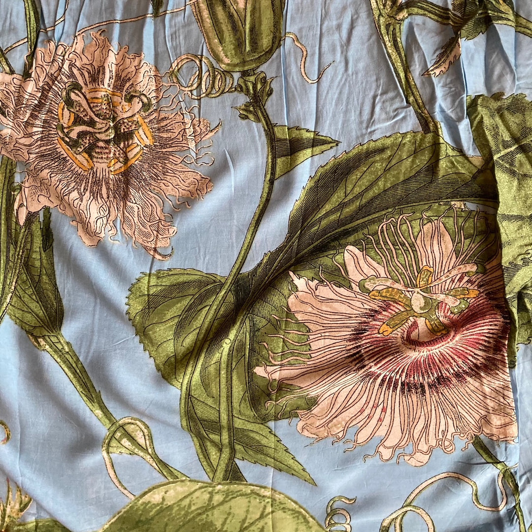 Kew Gardens Passion Flower Gown