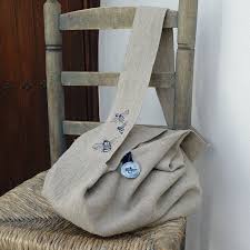 Pure Linen Bee Bucket Bag