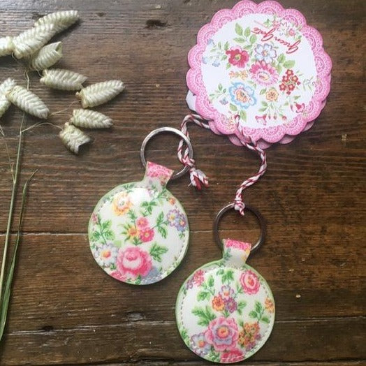 GreenGate Wendy Pink Round Keyring