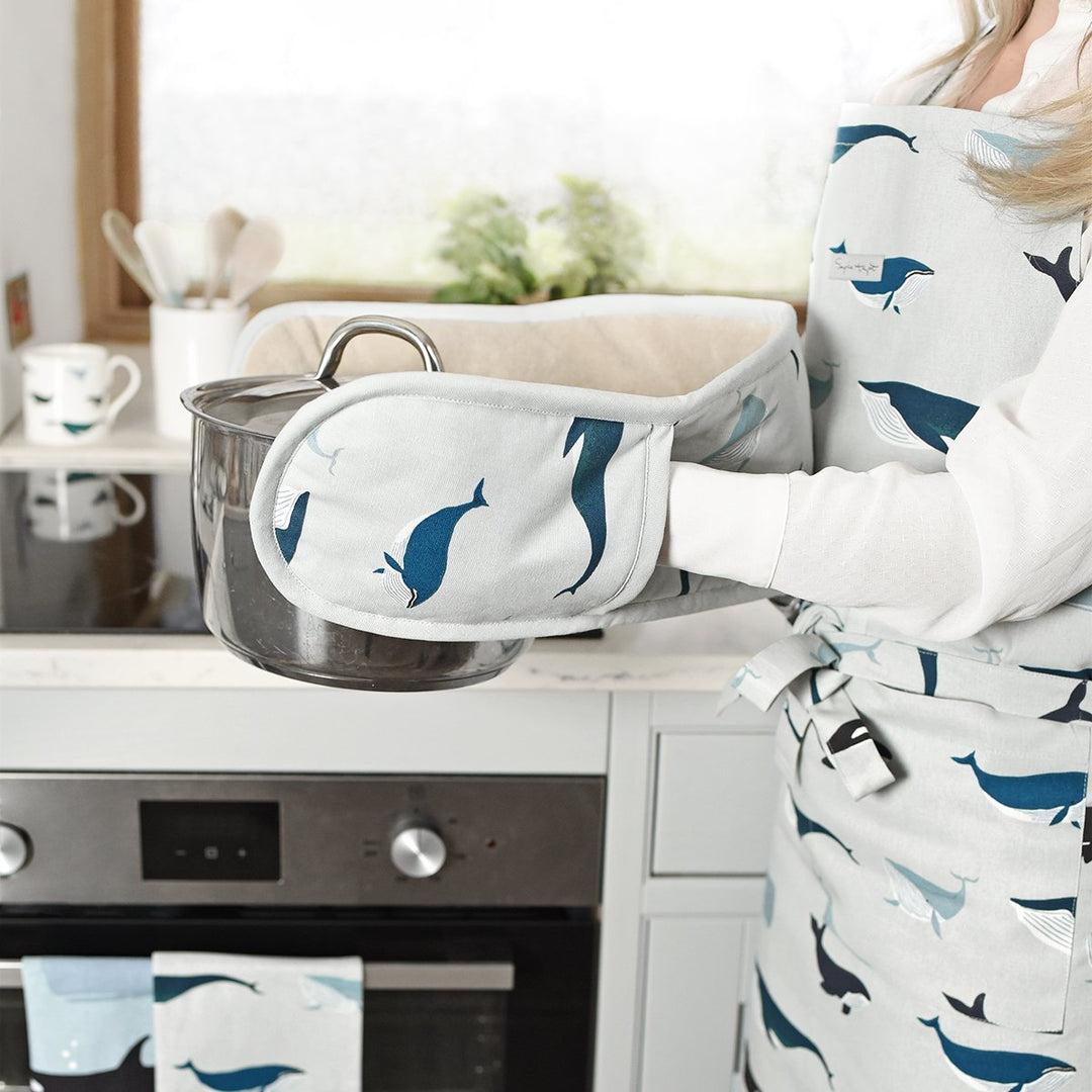 Coastal Collection - Double Oven Gloves (Whales / Crabs / Lobsters)