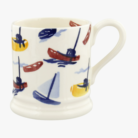 Shoreline Scattered Boats 1/2 Pint Mug