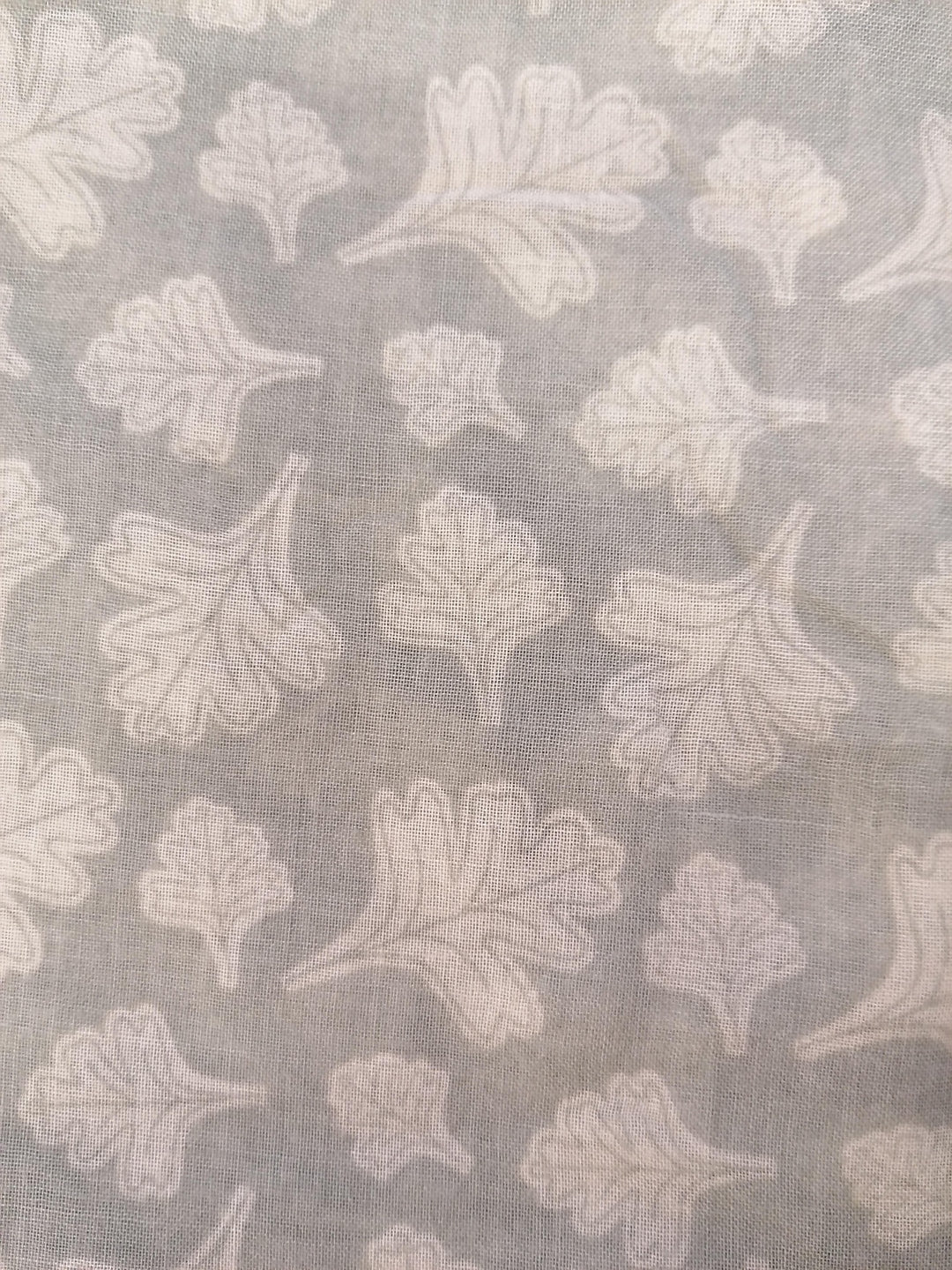 Scarf with Frayed Ends - Light Grey with Sycamore Leaves
