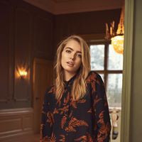 Gitten black and copper floral Blouse