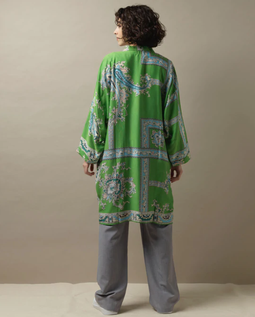 Handkerchief Collar Kimono