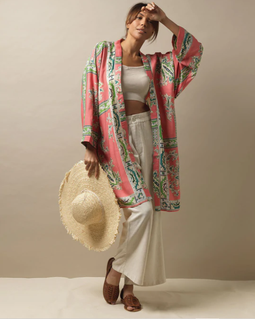 Handkerchief Collar Kimono