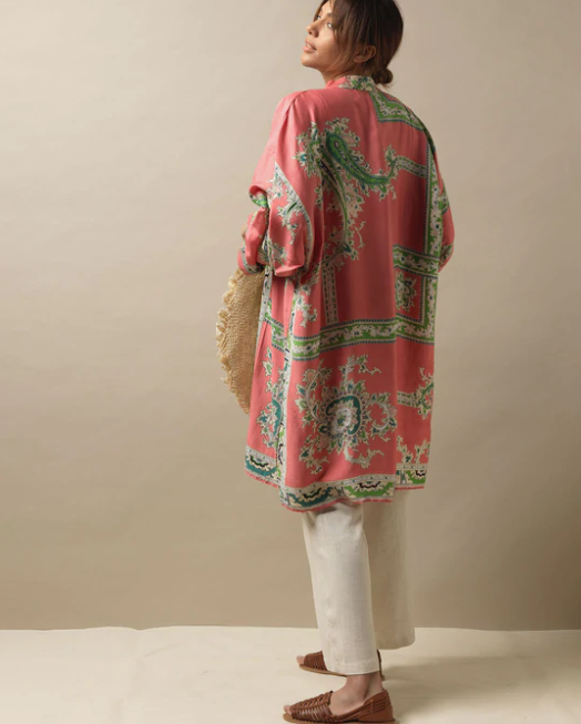 Handkerchief Collar Kimono