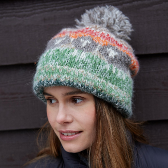 Hazy Herdi Bobble Beanie
