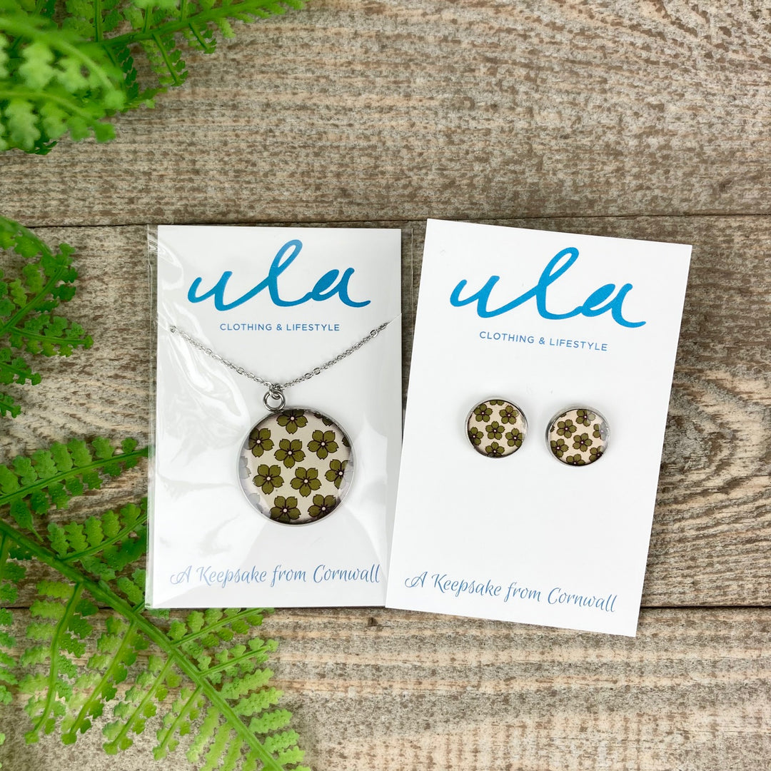 Japanese Flower Print Stud Earrings.