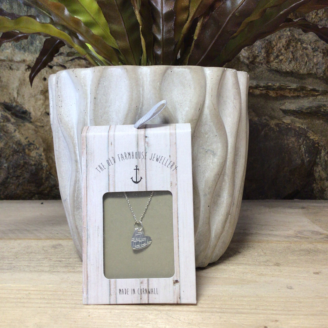 Small shaped Charm Necklace
