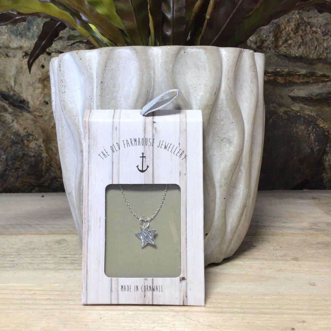 Small shaped Charm Necklace