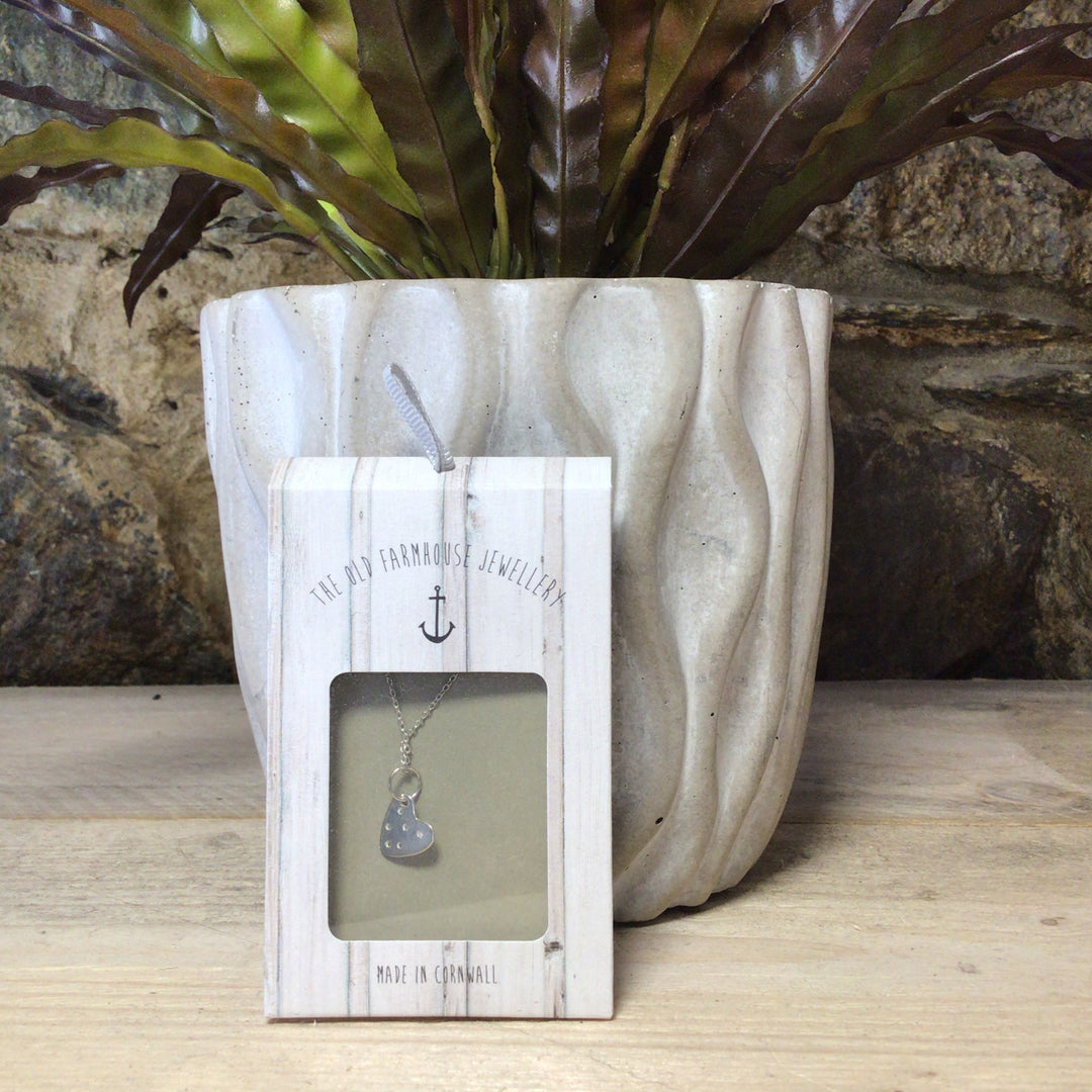 Small shaped Charm Necklace