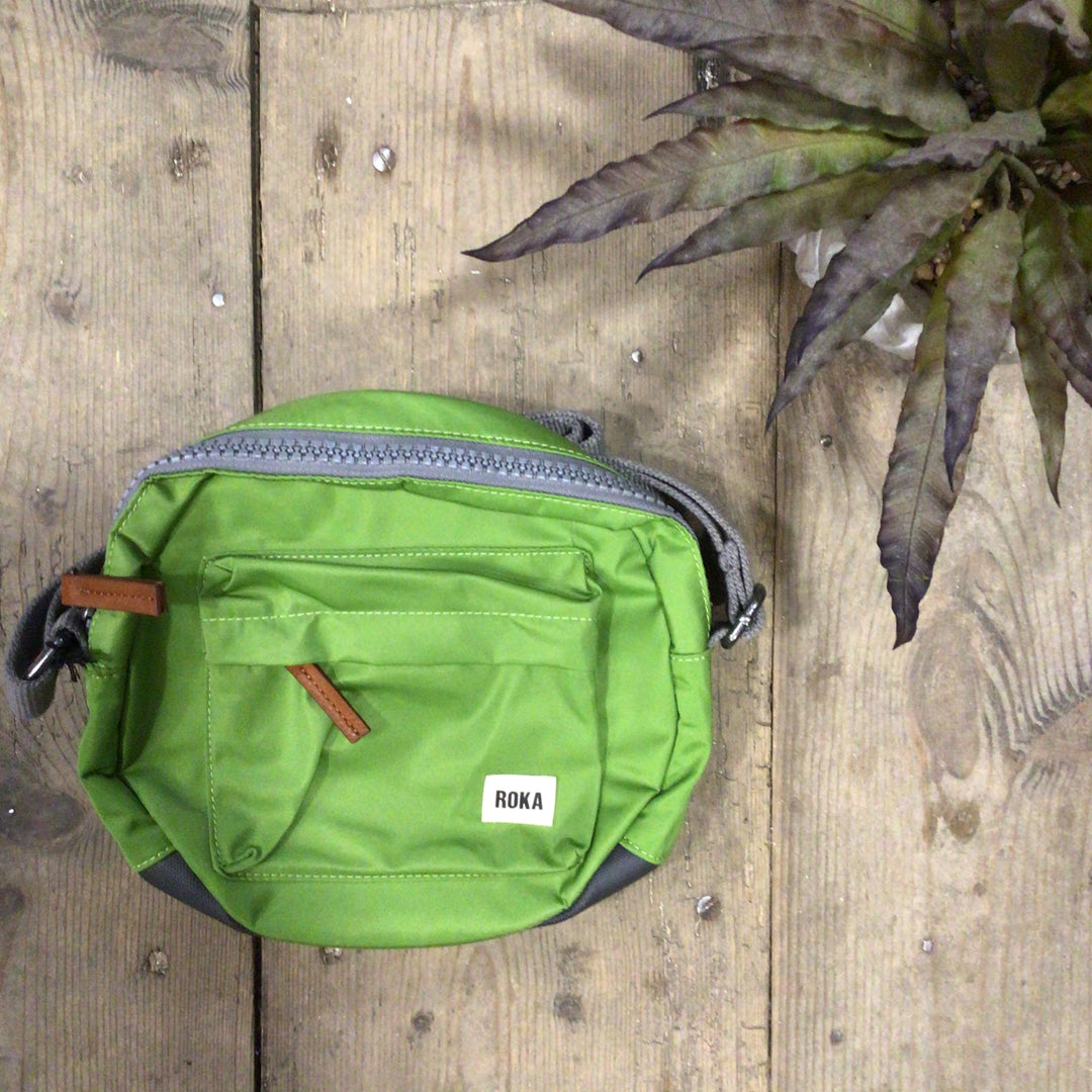 Classic Round Paddington Bag