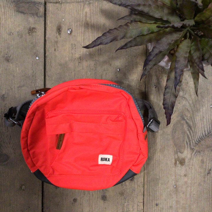 Classic Round Paddington Bag