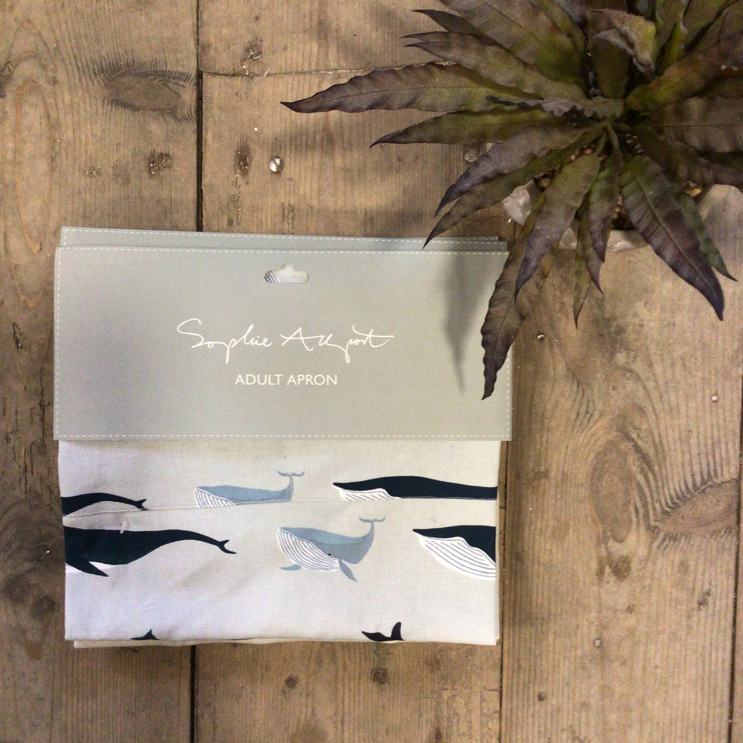 Adult Apron - Coastal Range