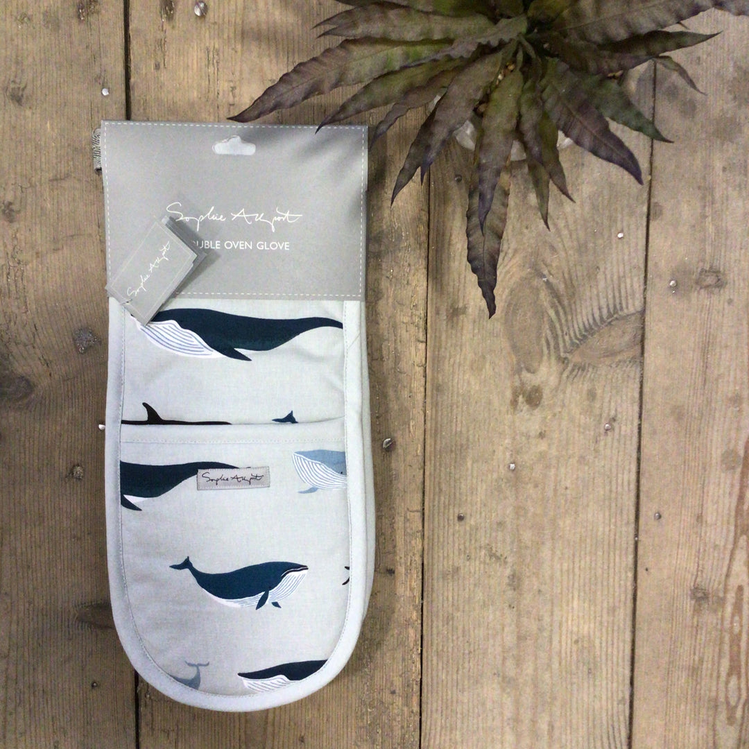Coastal Collection - Double Oven Gloves (Whales / Crabs / Lobsters)